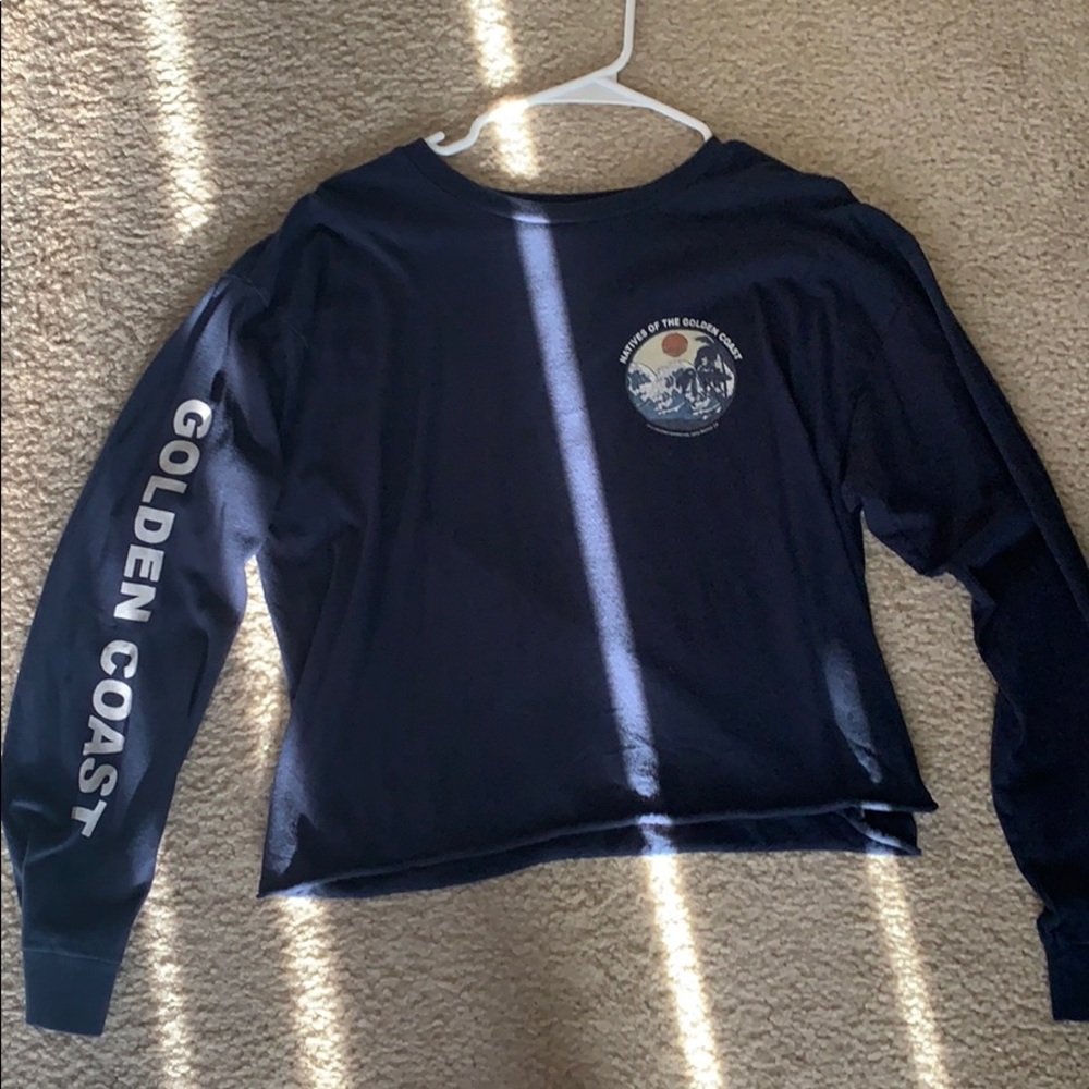 Brandy Melville navy blue pull over